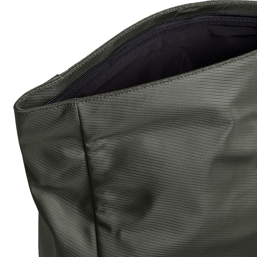 essential-gefalteter-rucksack essential-gefalteter-rucksack