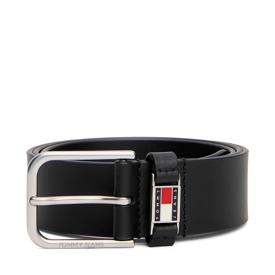 cinturon-de-piel-con-logo-en-bajo-relieve cinturon-de-piel-con-logo-en-bajo-relieve