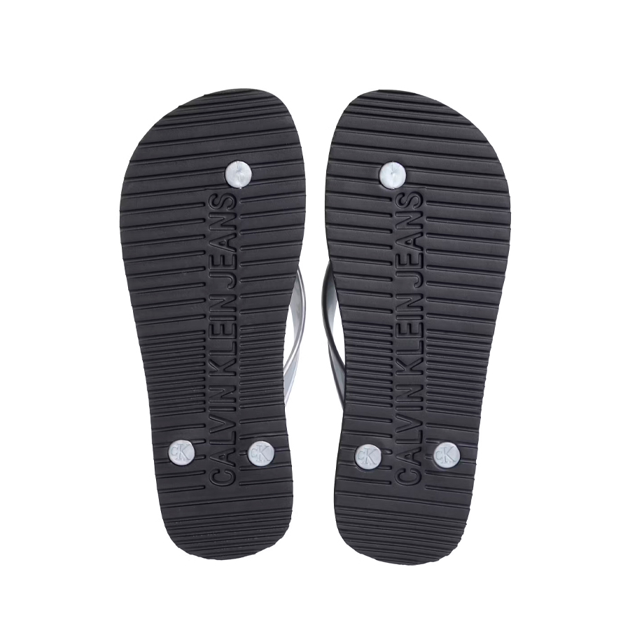 beach-monologue-flip-flops beach-monologue-flip-flops