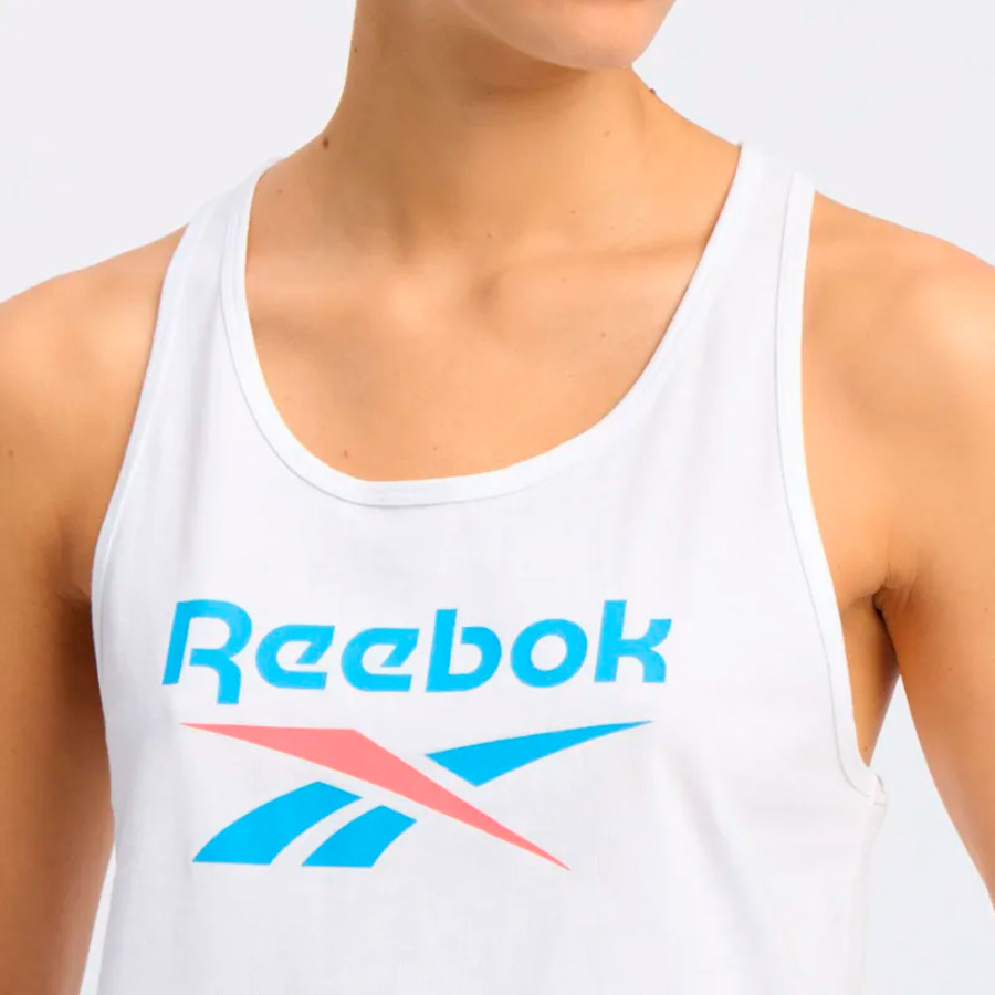 identity-t-shirt-mit-grossem-logo identity-t-shirt-mit-grossem-logo