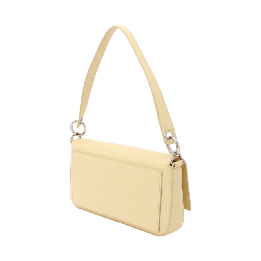 borsa-a-tracolla-con-patta-scolpita borsa-a-tracolla-con-patta-scolpita
