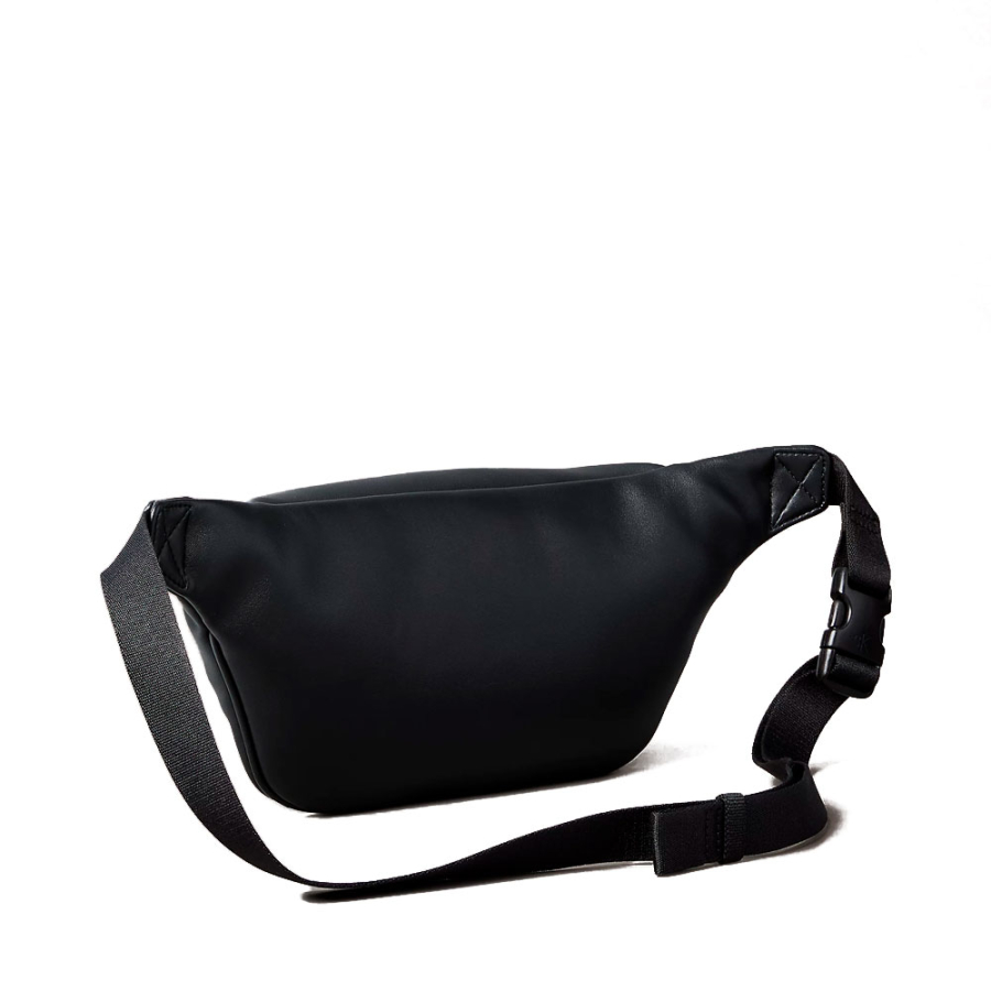 gurteltasche-mit-monologo-38 gurteltasche-mit-monologo-38
