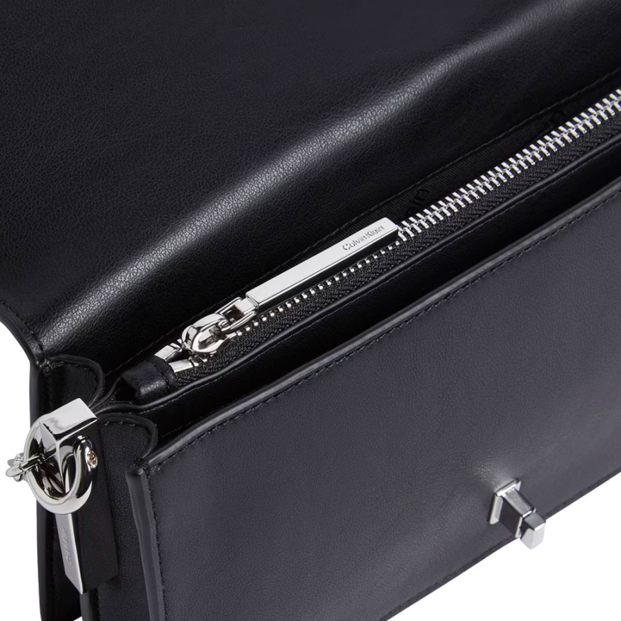bolso-re-lo-mini-con-cadena bolso-re-lo-mini-con-cadena