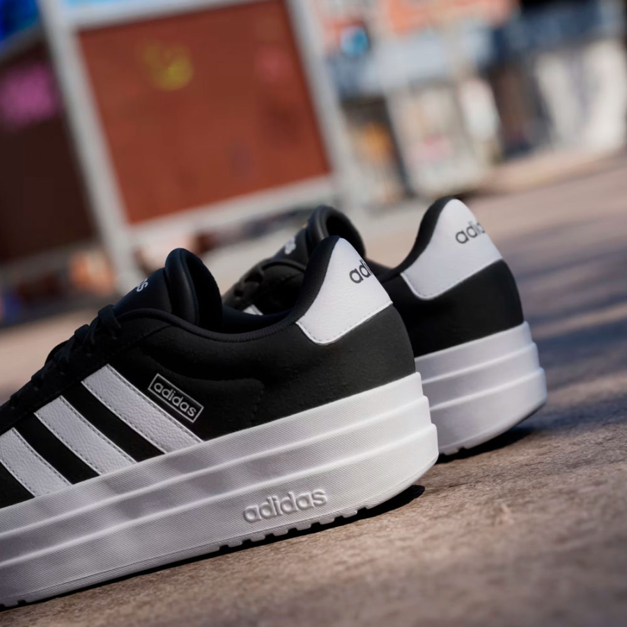 vl-court-bold-sneakers vl-court-bold-sneakers