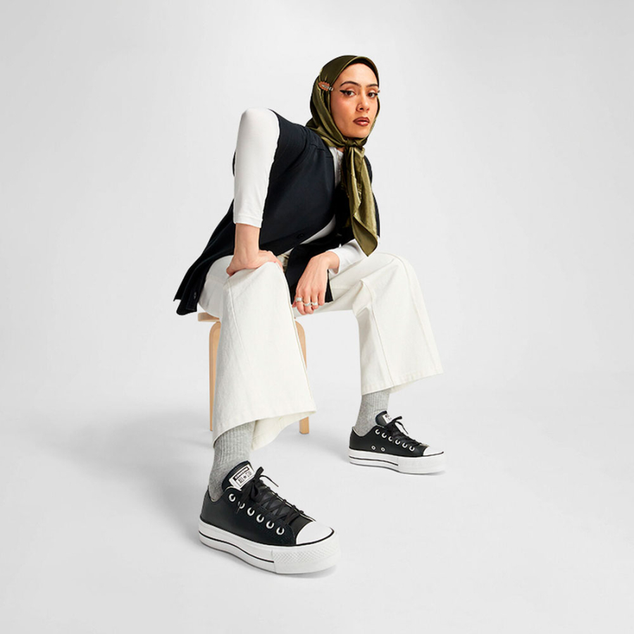 chuck-taylor-all-star-platform-clean-leather-sneakers chuck-taylor-all-star-platform-clean-leather-sneakers
