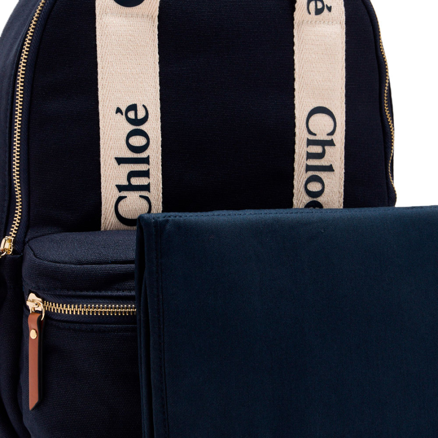 mochila-con-logo mochila-con-logo