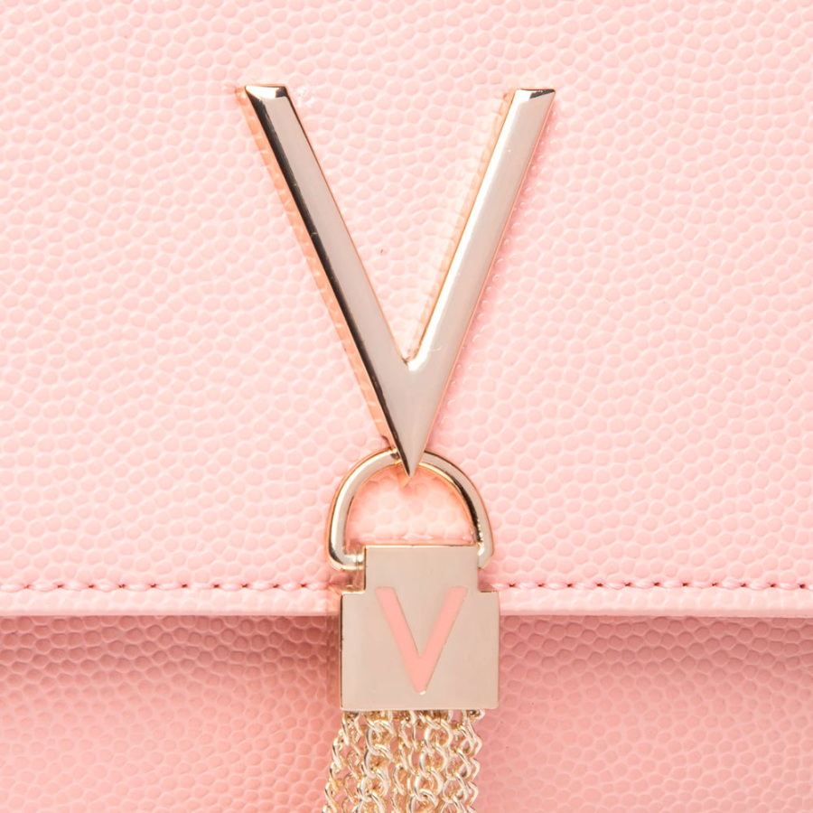 divine-shoulder-bag divine-shoulder-bag