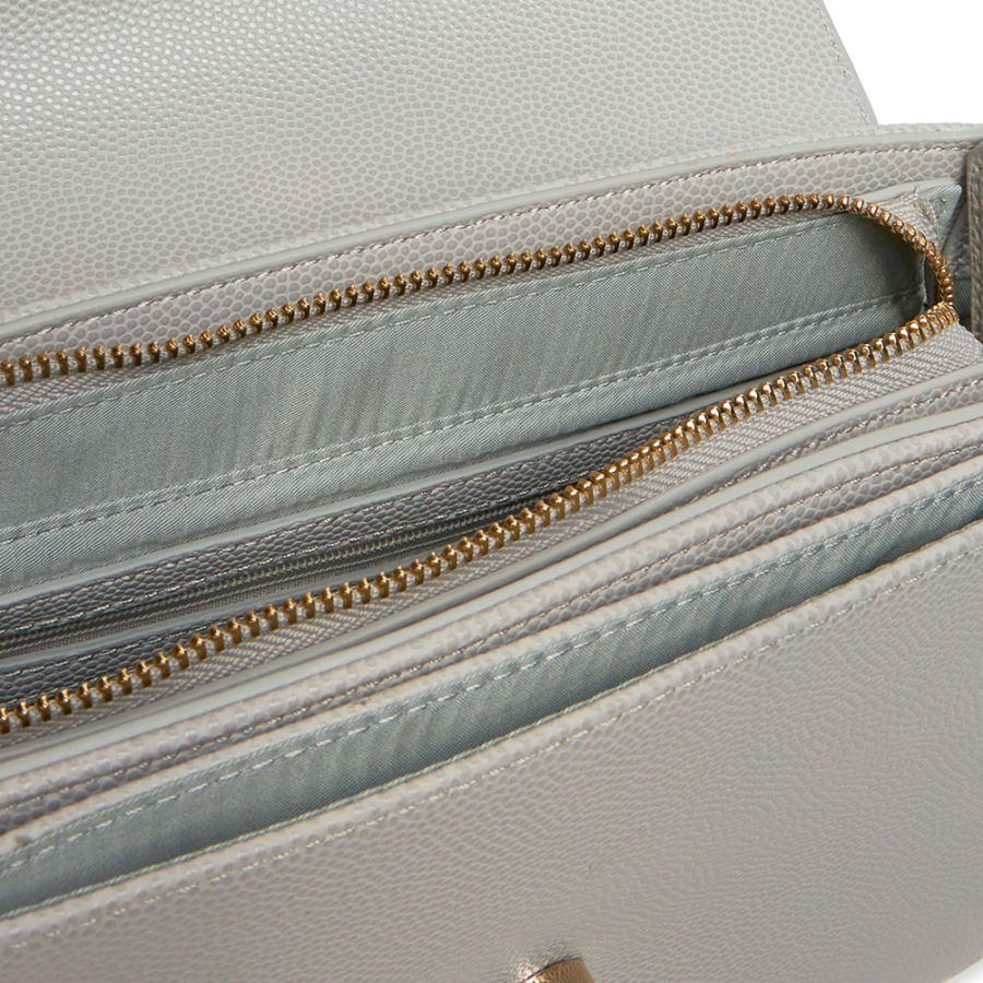 divine-shoulder-bag divine-shoulder-bag