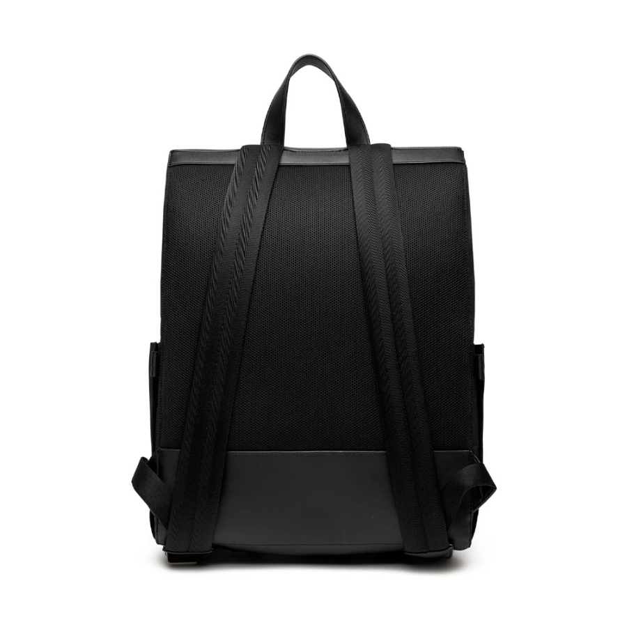 contrast-flap-backpack contrast-flap-backpack