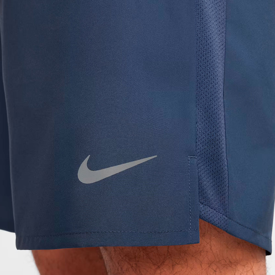 short-de-course-dri-fit-18-cm-avec-mesh-a-l-interieur short-de-course-dri-fit-18-cm-avec-mesh-a-l-interieur