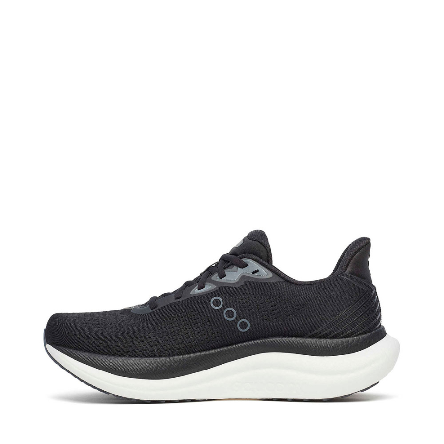 scarpe-triumph-23 scarpe-triumph-23