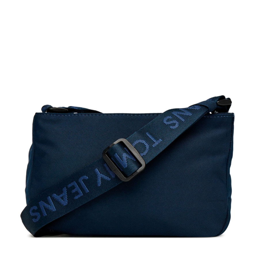 borsa-essenziale-con-scritta-sulla-tracolla borsa-essenziale-con-scritta-sulla-tracolla
