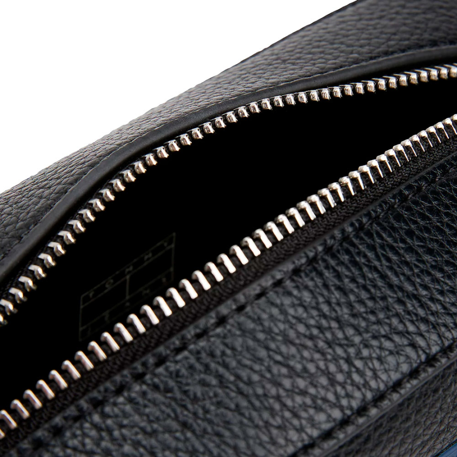 bolsa-transversal-tonal-badge bolsa-transversal-tonal-badge