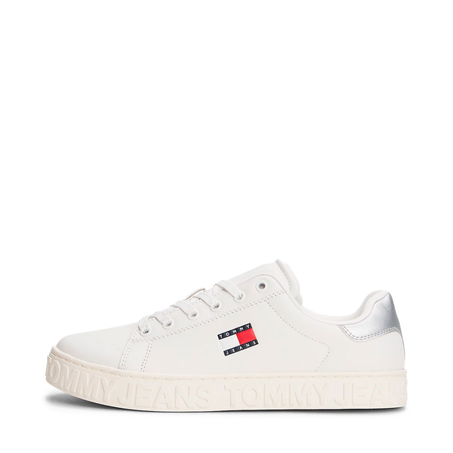sneakers-con-logo-in-rilievo-e-pelle sneakers-con-logo-in-rilievo-e-pelle