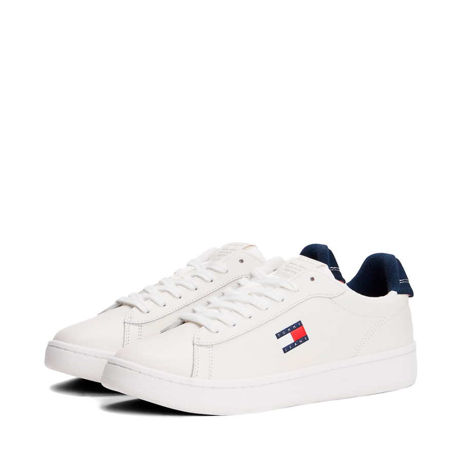 baskets-au-design-retro-avec-cuir baskets-au-design-retro-avec-cuir