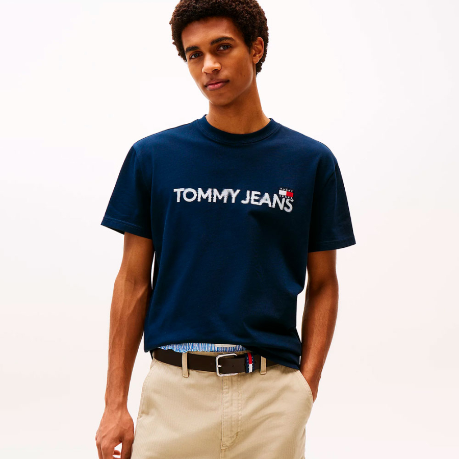 camiseta-gola-redonda-com-patch camiseta-gola-redonda-com-patch