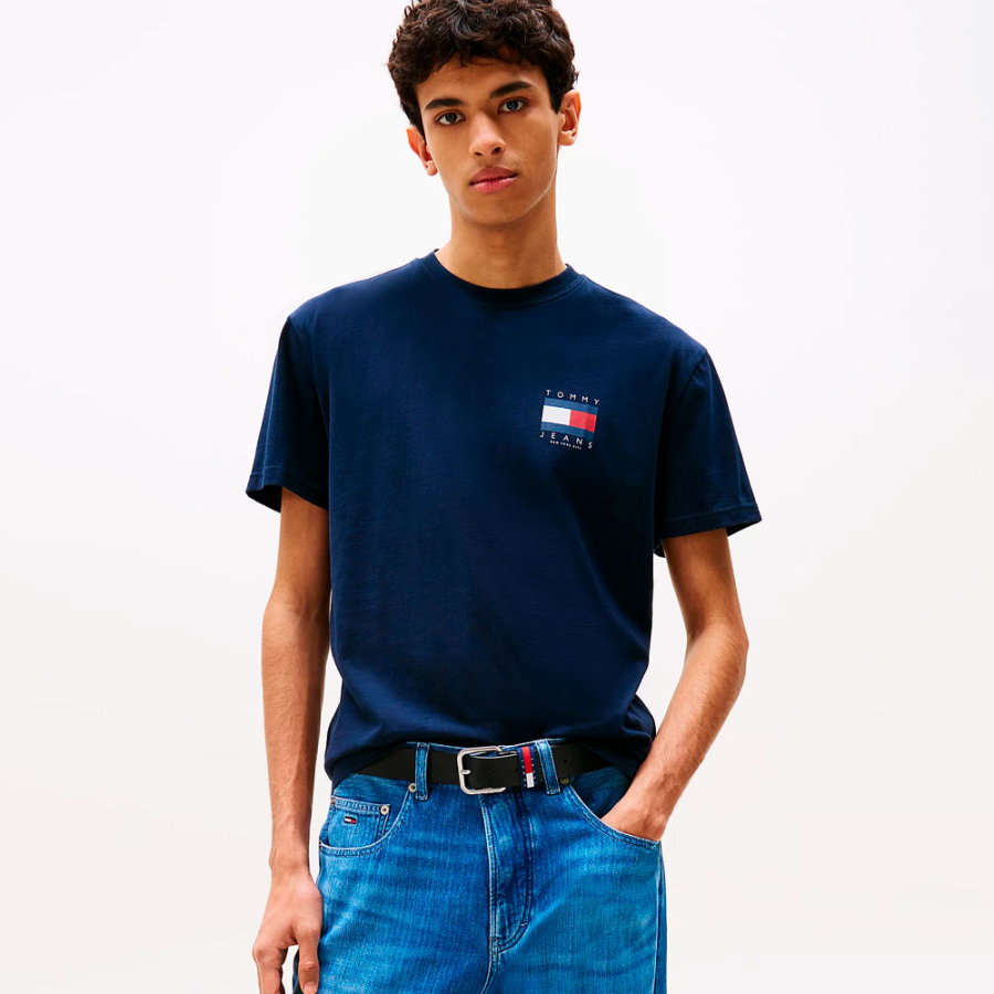 t-shirt-mit-ruckenlogo t-shirt-mit-ruckenlogo