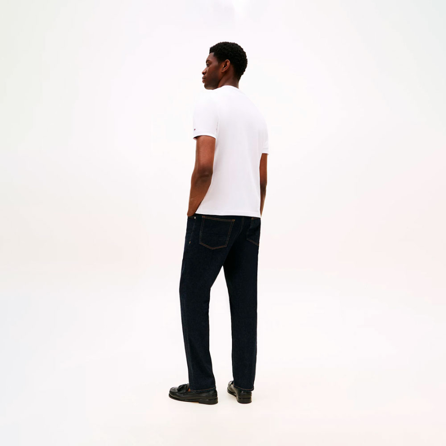 t-shirt-col-rond-avec-logo t-shirt-col-rond-avec-logo