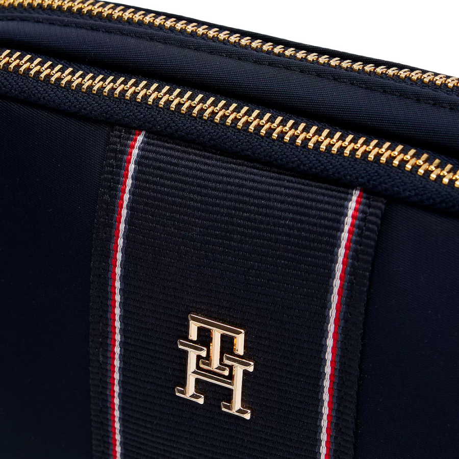 bolso-cruzado-con-monograma bolso-cruzado-con-monograma