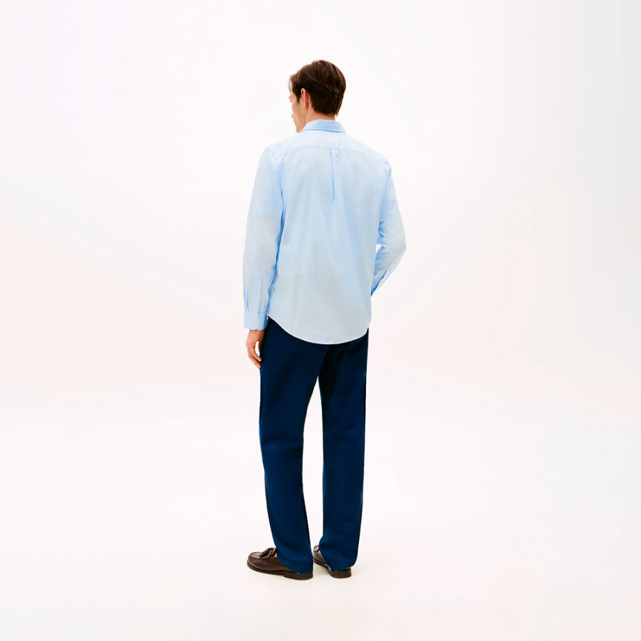 camisa-flex-de-popelin-con-corte-regular camisa-flex-de-popelin-con-corte-regular