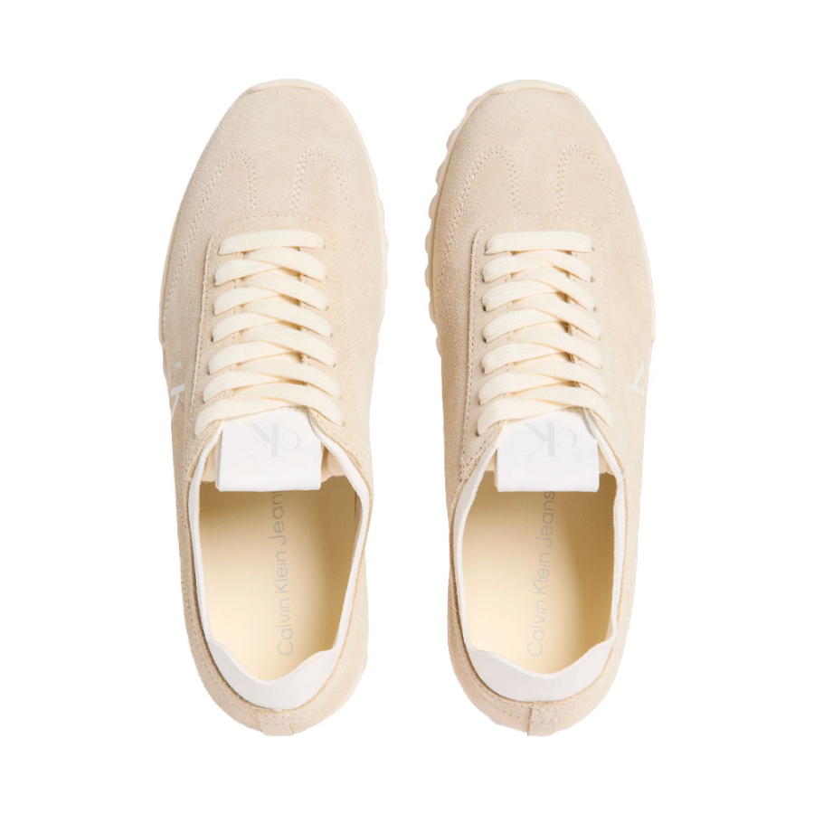 suede-sneakers suede-sneakers