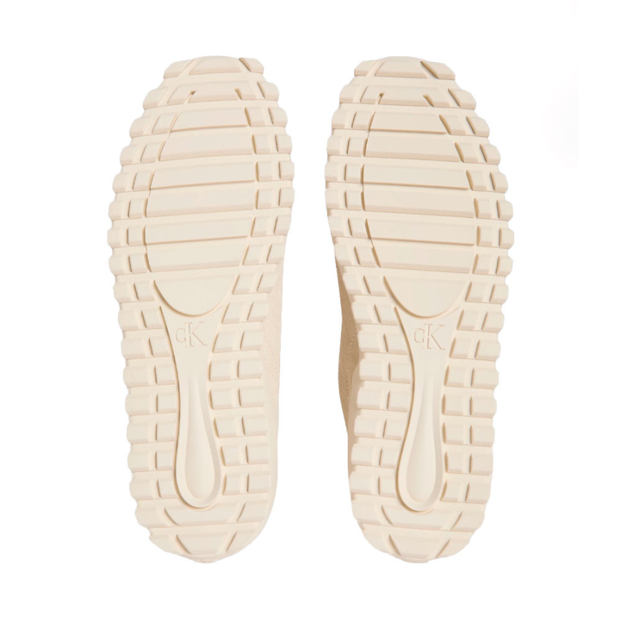 suede-sneakers suede-sneakers