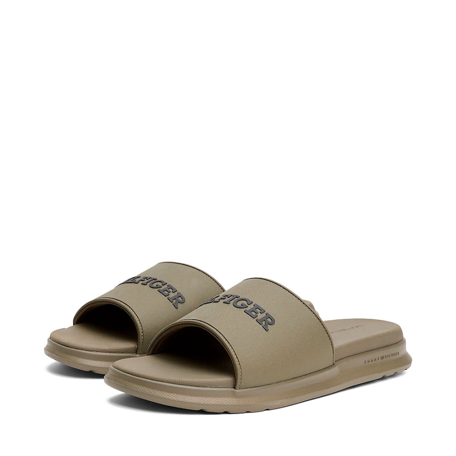flip-flops-mit-strukturiertem-logo flip-flops-mit-strukturiertem-logo