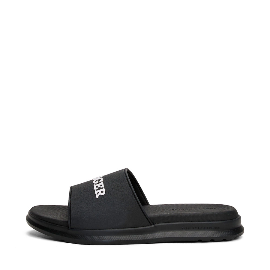 flip-flops-mit-strukturiertem-logo