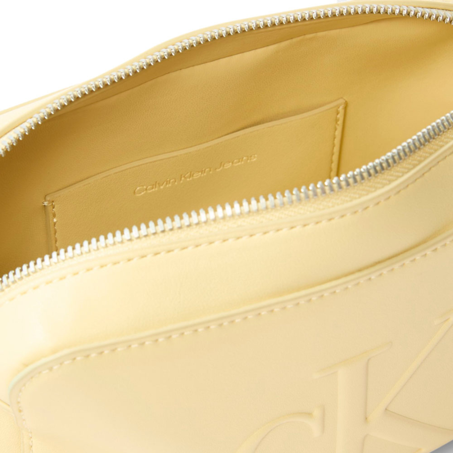 sac-a-bandouliere-pour-appareil-photo-sculpte sac-a-bandouliere-pour-appareil-photo-sculpte