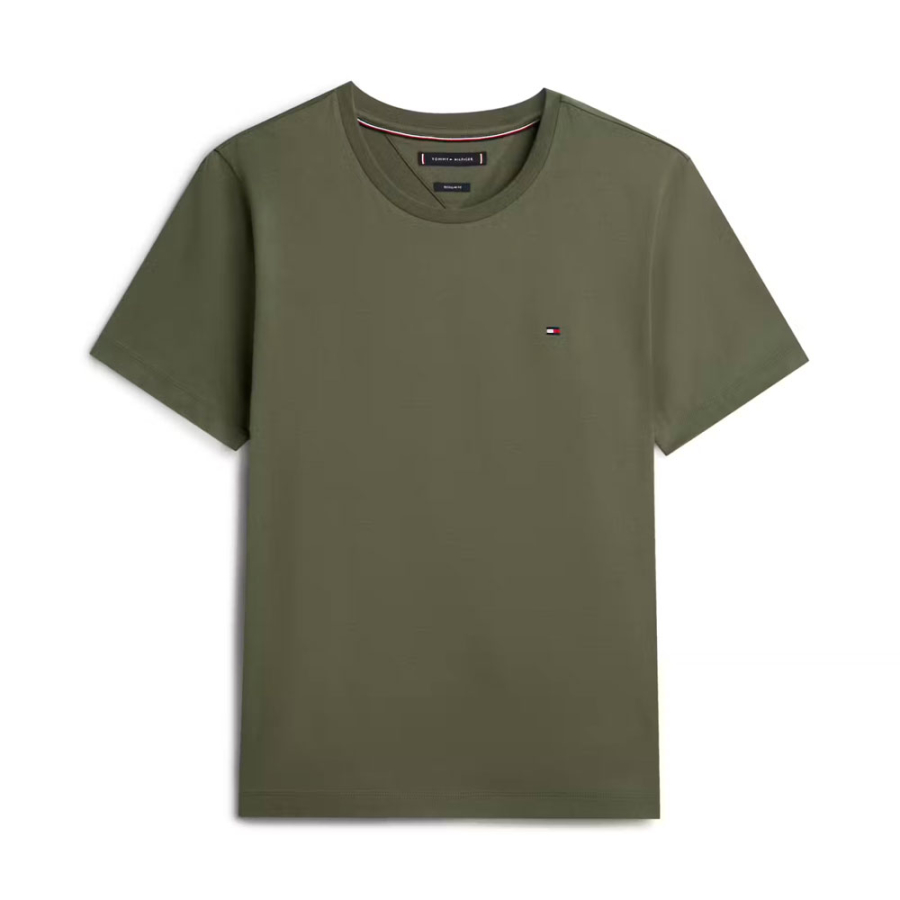camiseta-de-gola-redonda-com-logotipo-bordado camiseta-de-gola-redonda-com-logotipo-bordado