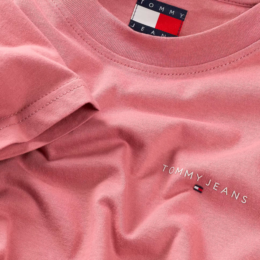 t-shirt-slim-con-logo-lineare
