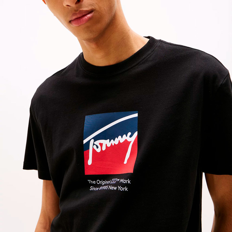 t-shirt-with-distinctive-logo t-shirt-with-distinctive-logo