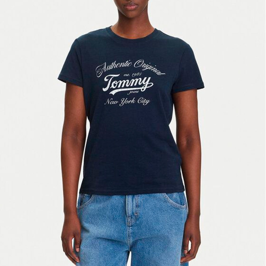 regular-essential-logo-t-shirt