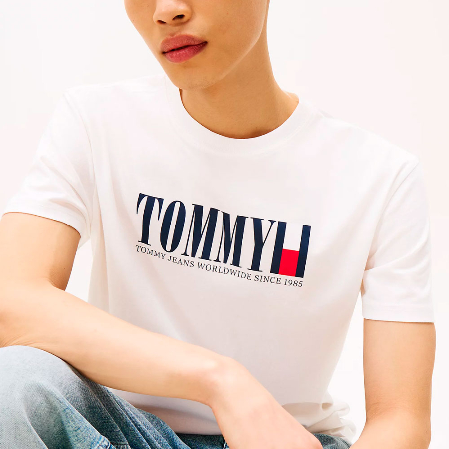 crew-neck-t-shirt-with-logo crew-neck-t-shirt-with-logo