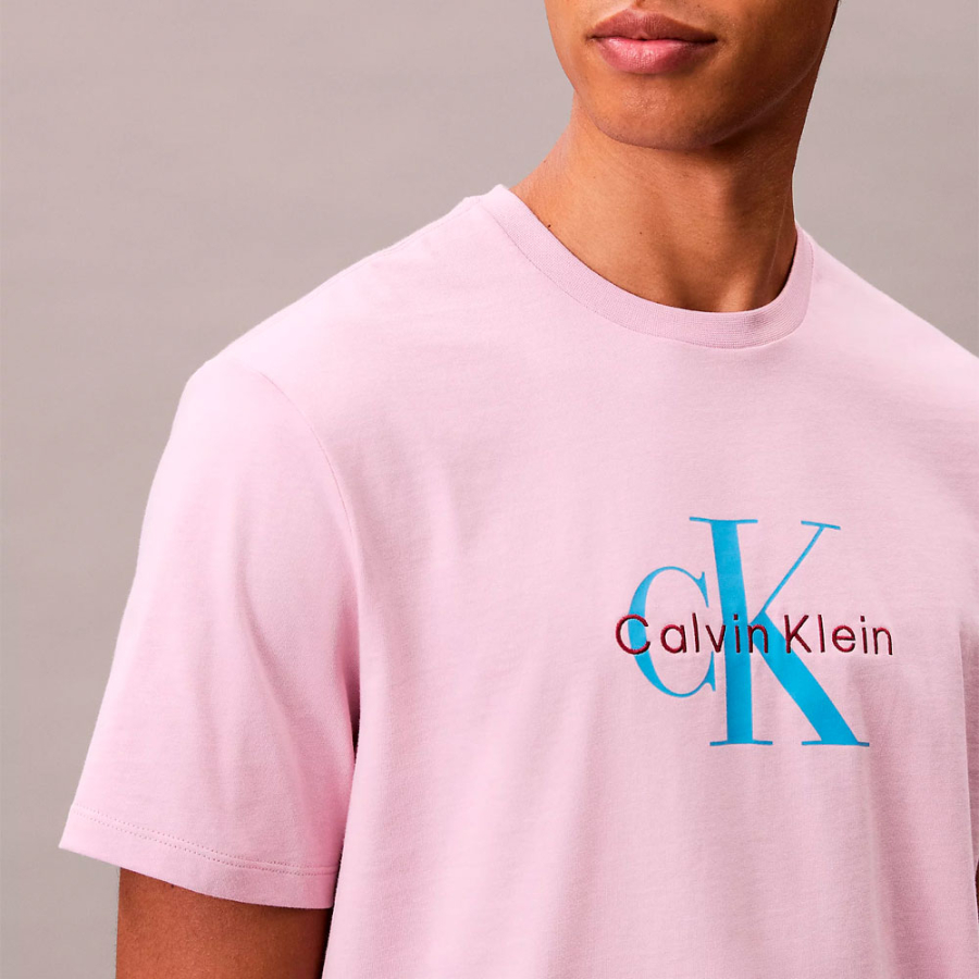 monogram-logo-t-shirt monogram-logo-t-shirt