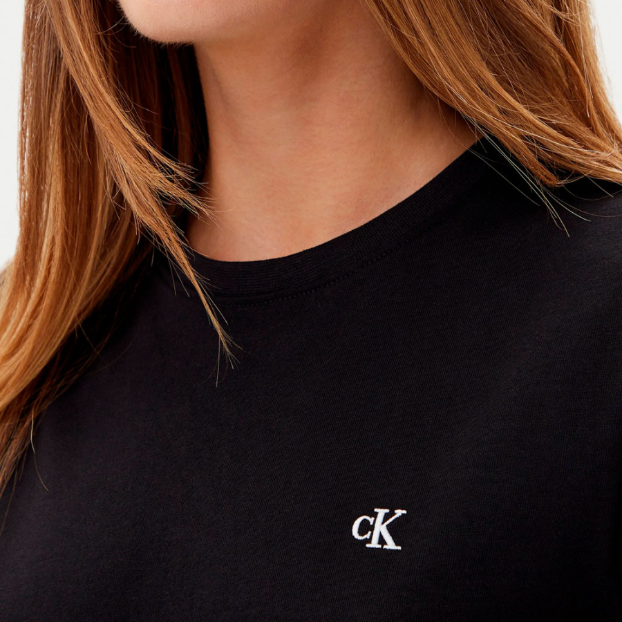 monogram-t-shirt monogram-t-shirt
