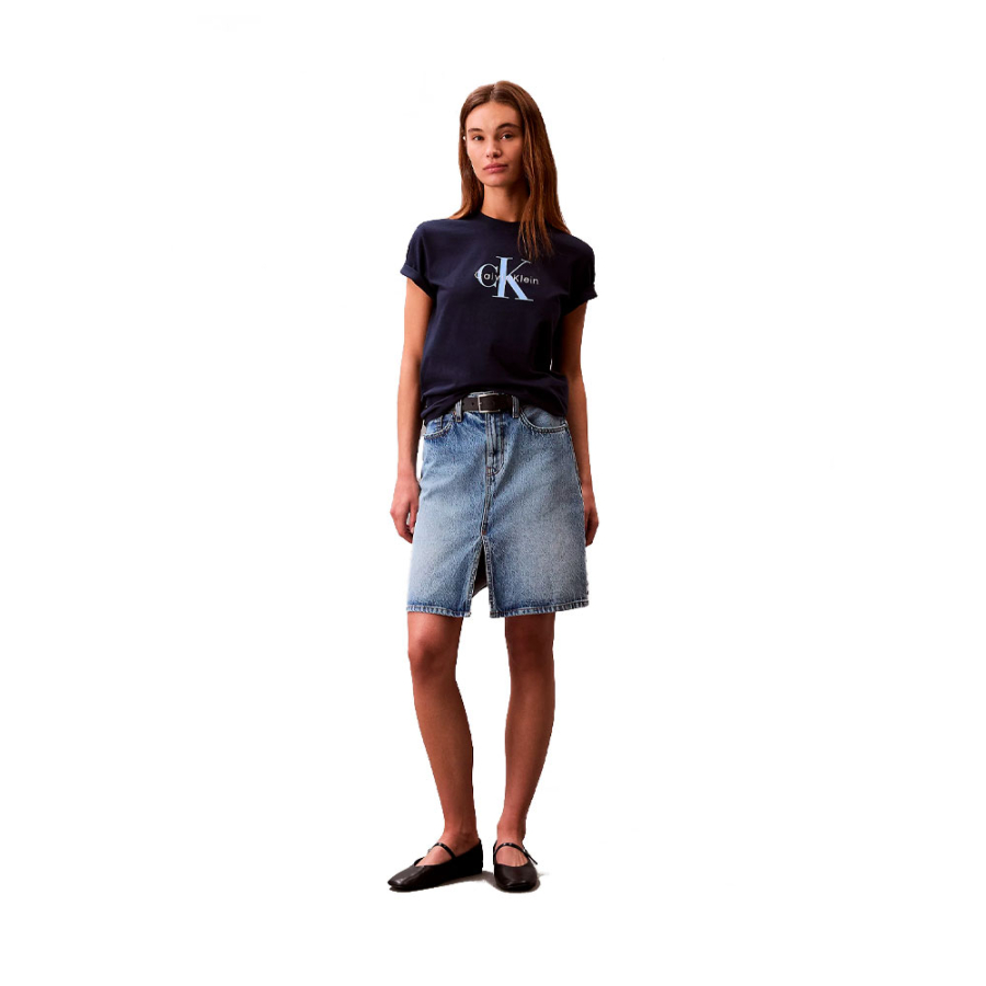 monogram-logo-t-shirt monogram-logo-t-shirt