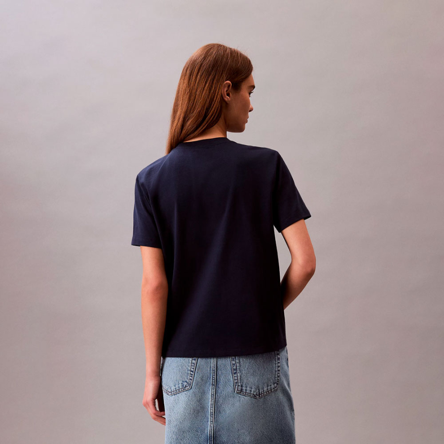 t-shirt-mit-monogramm-logo t-shirt-mit-monogramm-logo