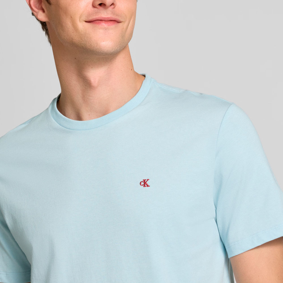 camiseta-smooth-con-monograma camiseta-smooth-con-monograma