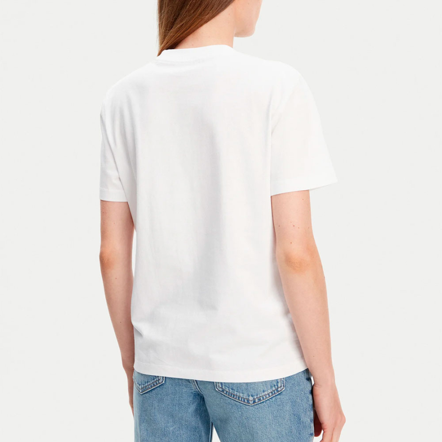 classic-logo-t-shirt classic-logo-t-shirt