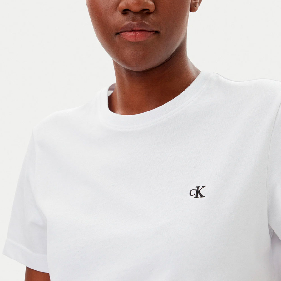 t-shirt-mit-monogramm-rundhalsausschnitt t-shirt-mit-monogramm-rundhalsausschnitt