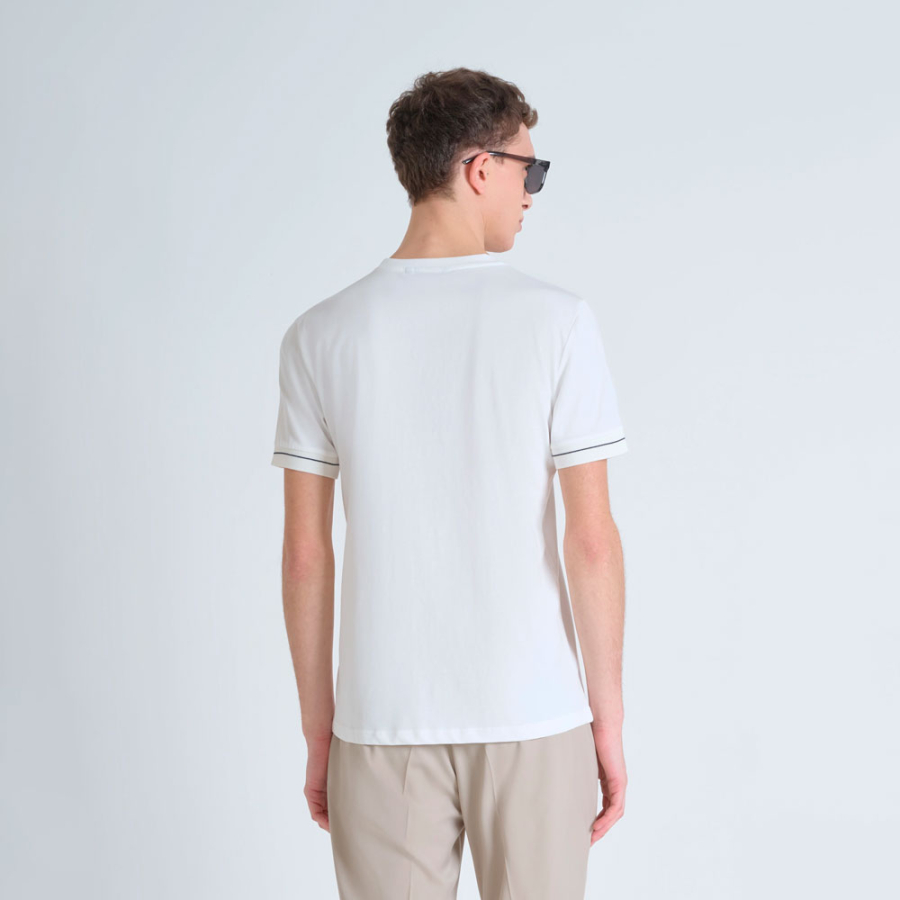 slim-fit-t-shirt-mit-aufgedrucktem-logo slim-fit-t-shirt-mit-aufgedrucktem-logo