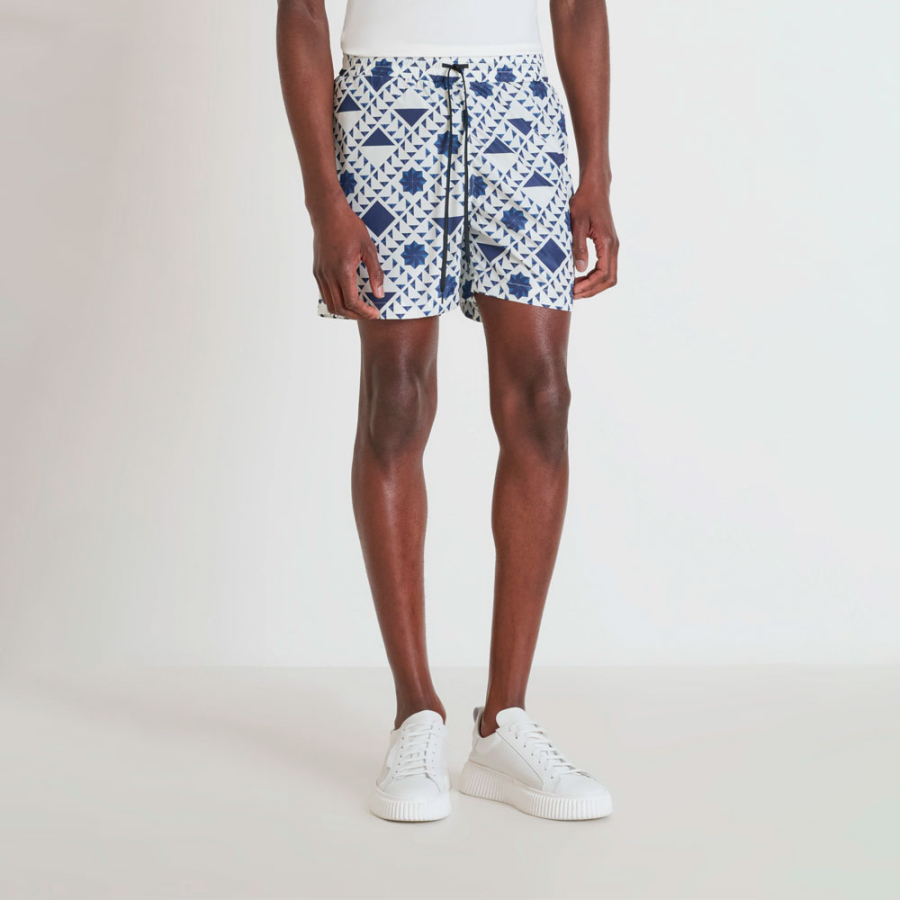 badeshorts-mit-normaler-passform-aus-schnelltrocknendem-stoff badeshorts-mit-normaler-passform-aus-schnelltrocknendem-stoff