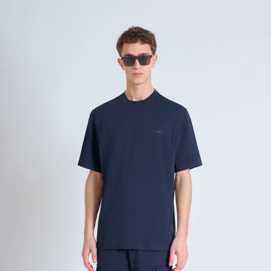 camiseta-de-corte-relaxado-com-logotipo-estampado camiseta-de-corte-relaxado-com-logotipo-estampado