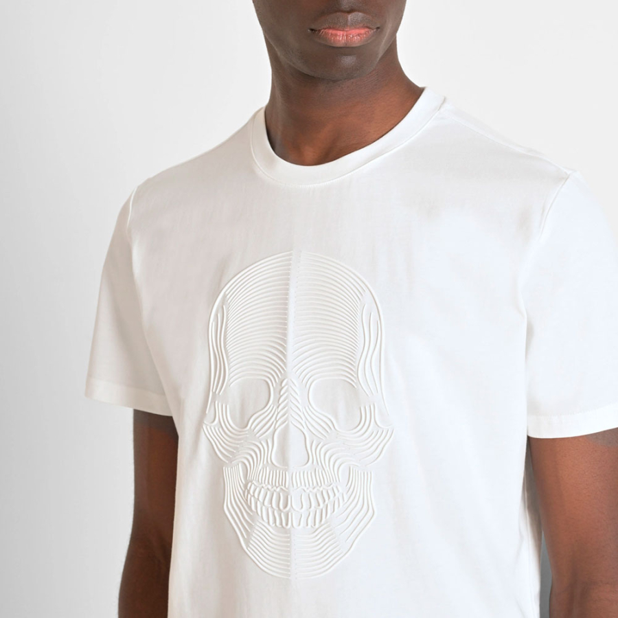 camiseta-regular-fit-com-estampa-de-borracha camiseta-regular-fit-com-estampa-de-borracha
