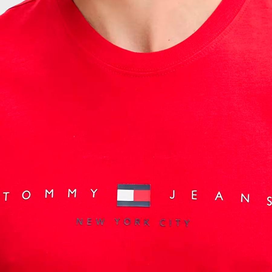 t-shirt-mit-logo