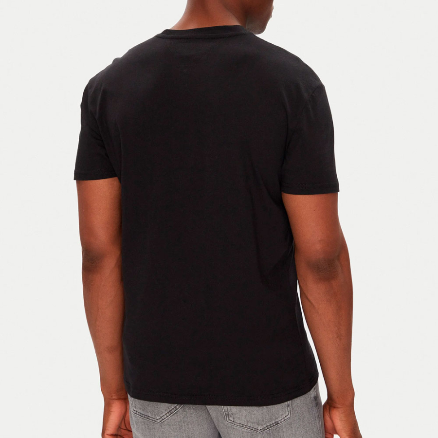 camiseta-con-logotipo