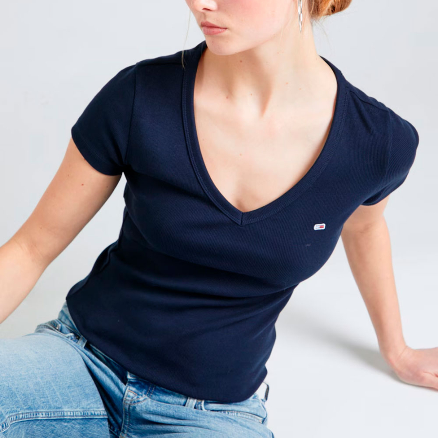 t-shirt-col-v-essentiel