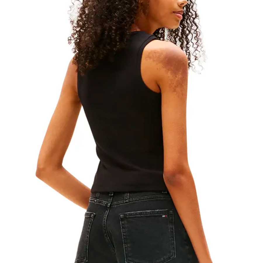 slim-badge-tank-top