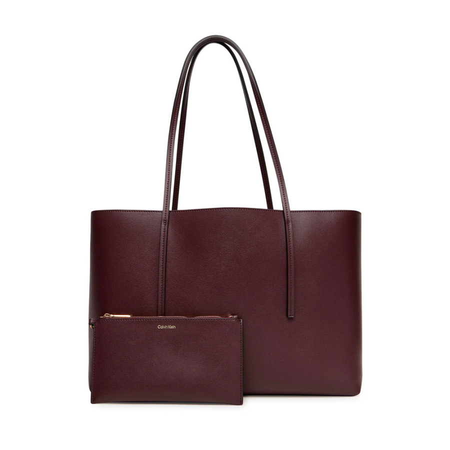 sac-fourre-tout-avec-logo-en-aluminium sac-fourre-tout-avec-logo-en-aluminium